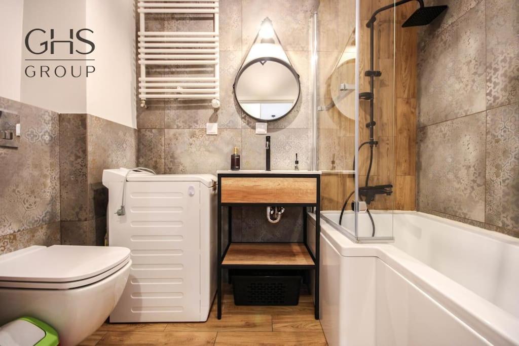 Apartament W Budynku Nad Wisla, Barska 69 Красков Екстериор снимка