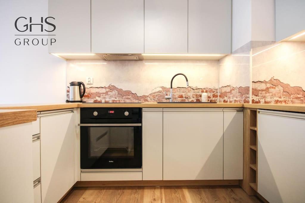 Apartament W Budynku Nad Wisla, Barska 69 Красков Екстериор снимка